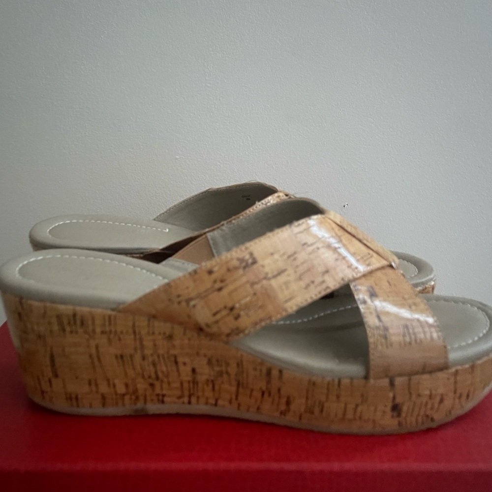 Donald J Pliner Natural Patent Cork Wedge